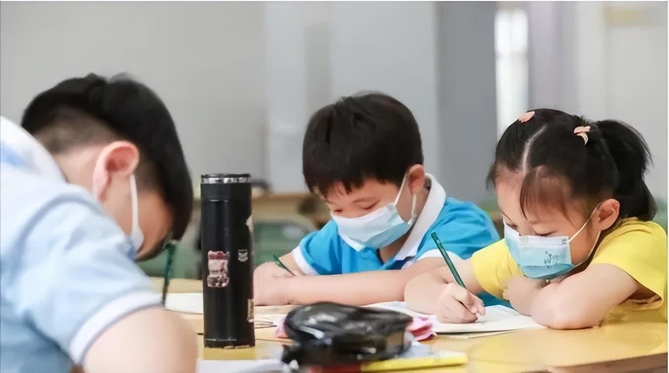數學題幼兒園大班_幼兒園大班題目數學_幼兒園的大班數學題目
