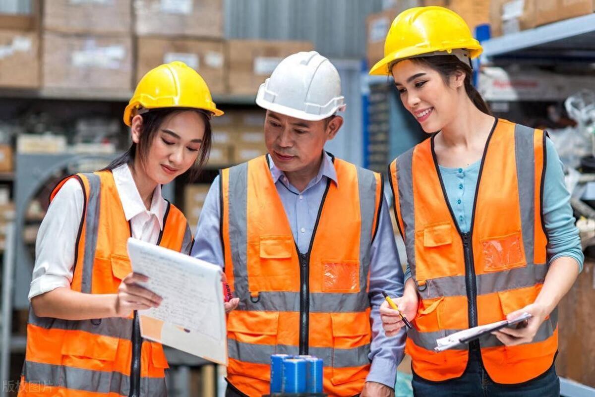 2020年社會(huì)工作者模擬試題_社會(huì)工作者模擬考試題_社會(huì)工作者考試模擬及答案